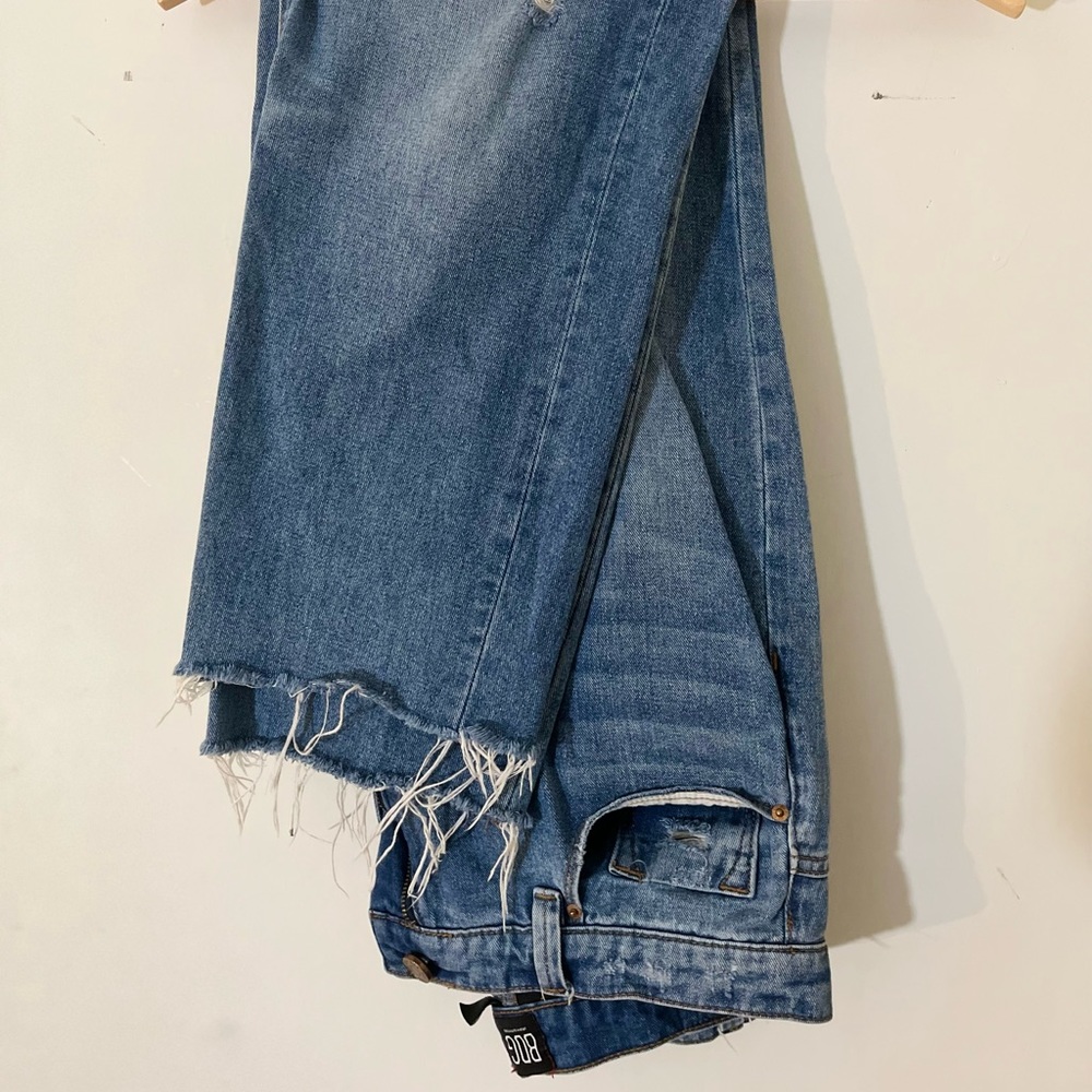 Urban Outfitters BDG Mom Jean - Distressed details, size 30